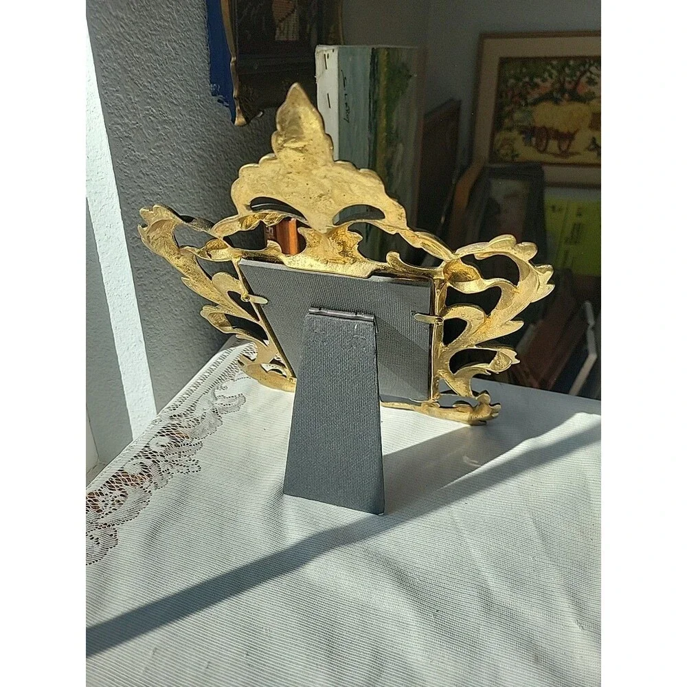 Vintage Ornate Cast Brass Art Nouveau Picture Frame Holds 4” X 6” Picture
